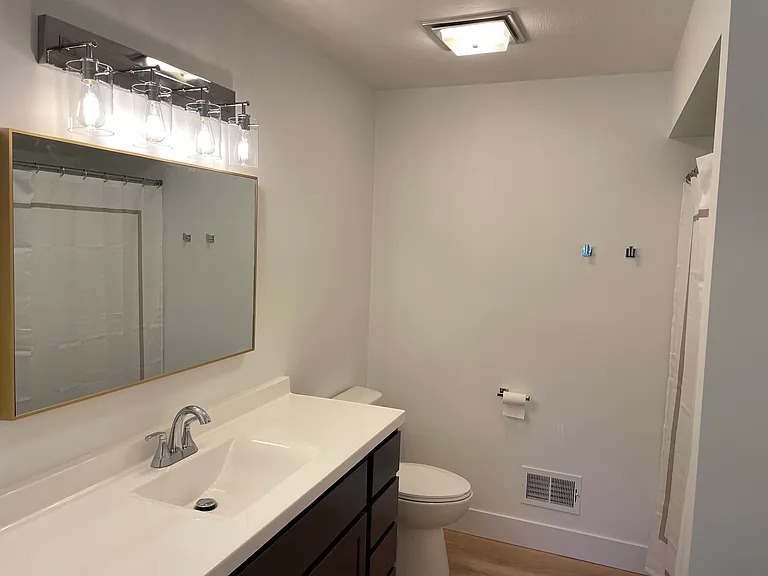 48 Anderson St NW — Photo 10