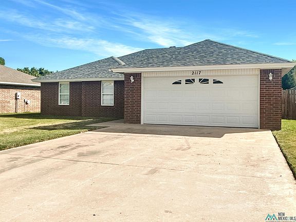 2nd image of 2117 Northglen Dr