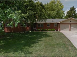 4106 Roselawn Ave, Columbus, IN 47203