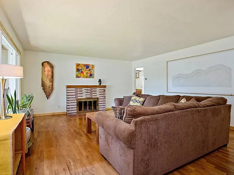 341 Havana Ave — Photo 2