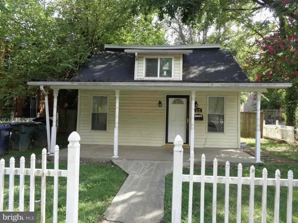 117 Yuma St SE, Washington, DC 20032