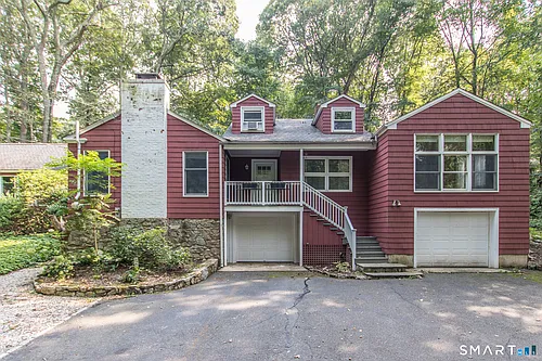 211 New Canaan Rd Photo 1 211 New Canaan Rd Photo 1