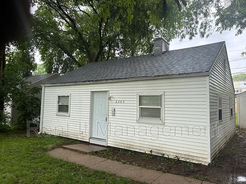 2305 John A Creighton Blvd