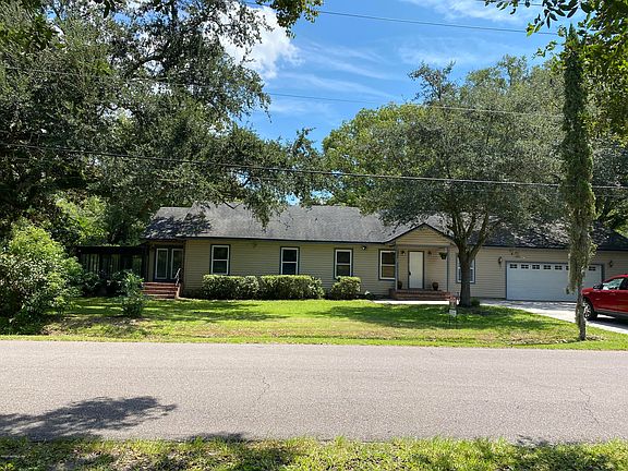 2nd image of 4602 De Kalb Ave