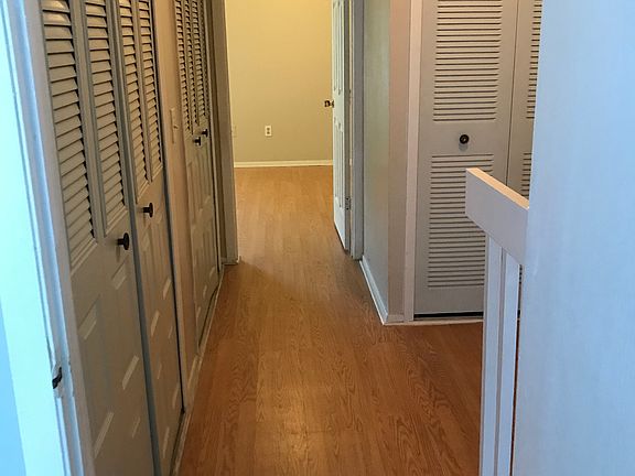 2nd image of 604 Casa Park Ct N