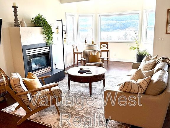 3rd image of 14420 Oyama Rd #2