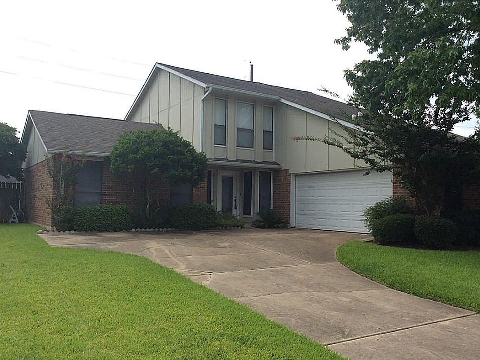 1st image of 2906 Mesquite Dr