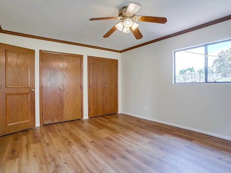 1307 Mackay Ln — Photo 34