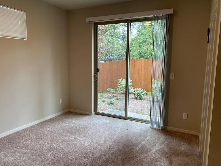 6867 NE 170th St #101 — Photo 5