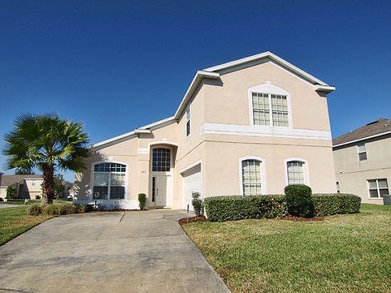 HL5P449B-Vacation-Rental-Villa-Exterior