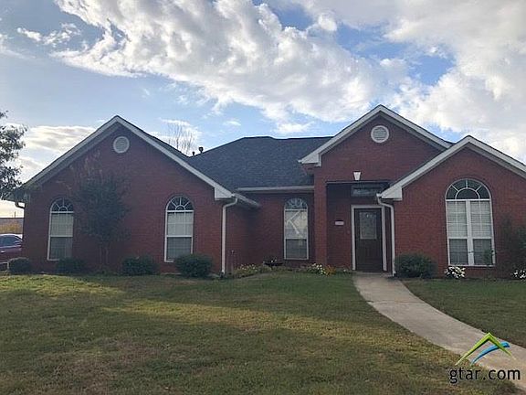 2nd image of 109 Sierra Cir