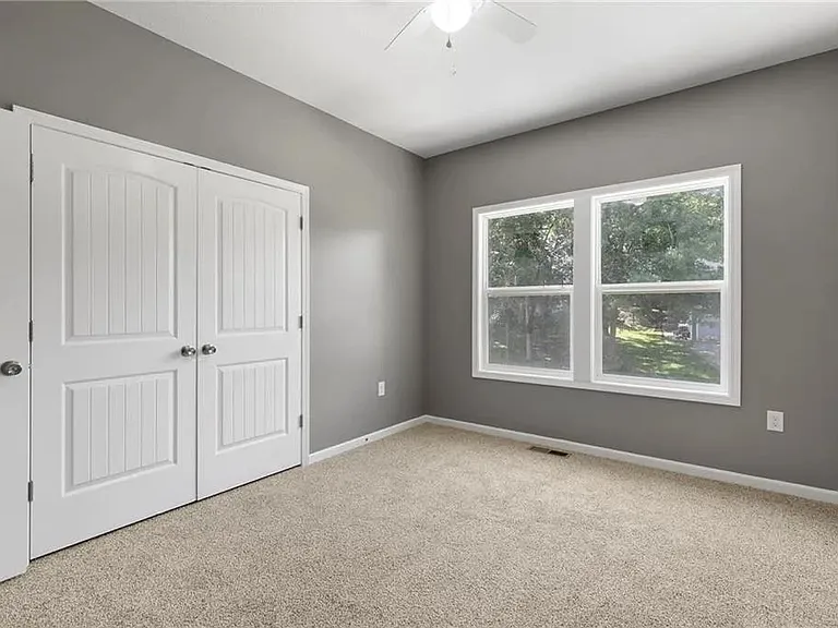 135 Cedar Ct — Photo 23