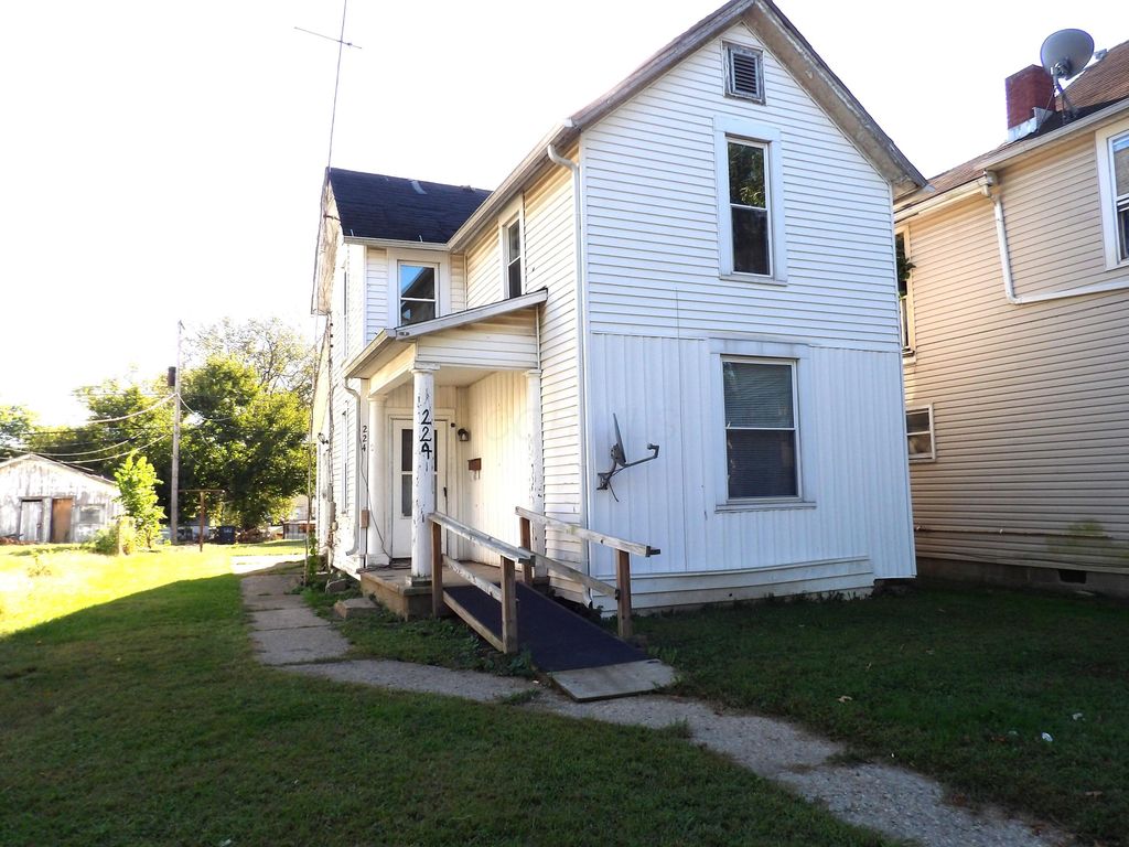 Real estate listing image