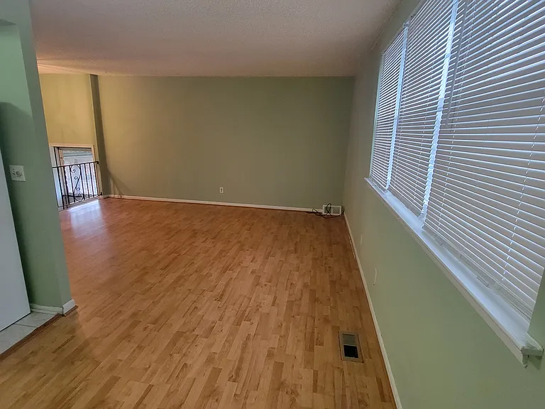 10076 Jeanes St #2 — Photo 5