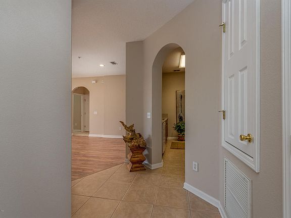 2nd image of 7801 Point Meadows Dr Unit 3401