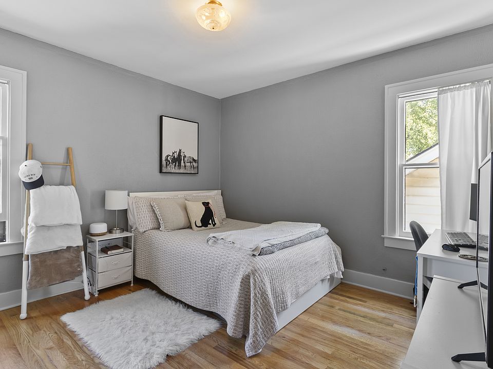 903 E 2nd St #2, photo 10