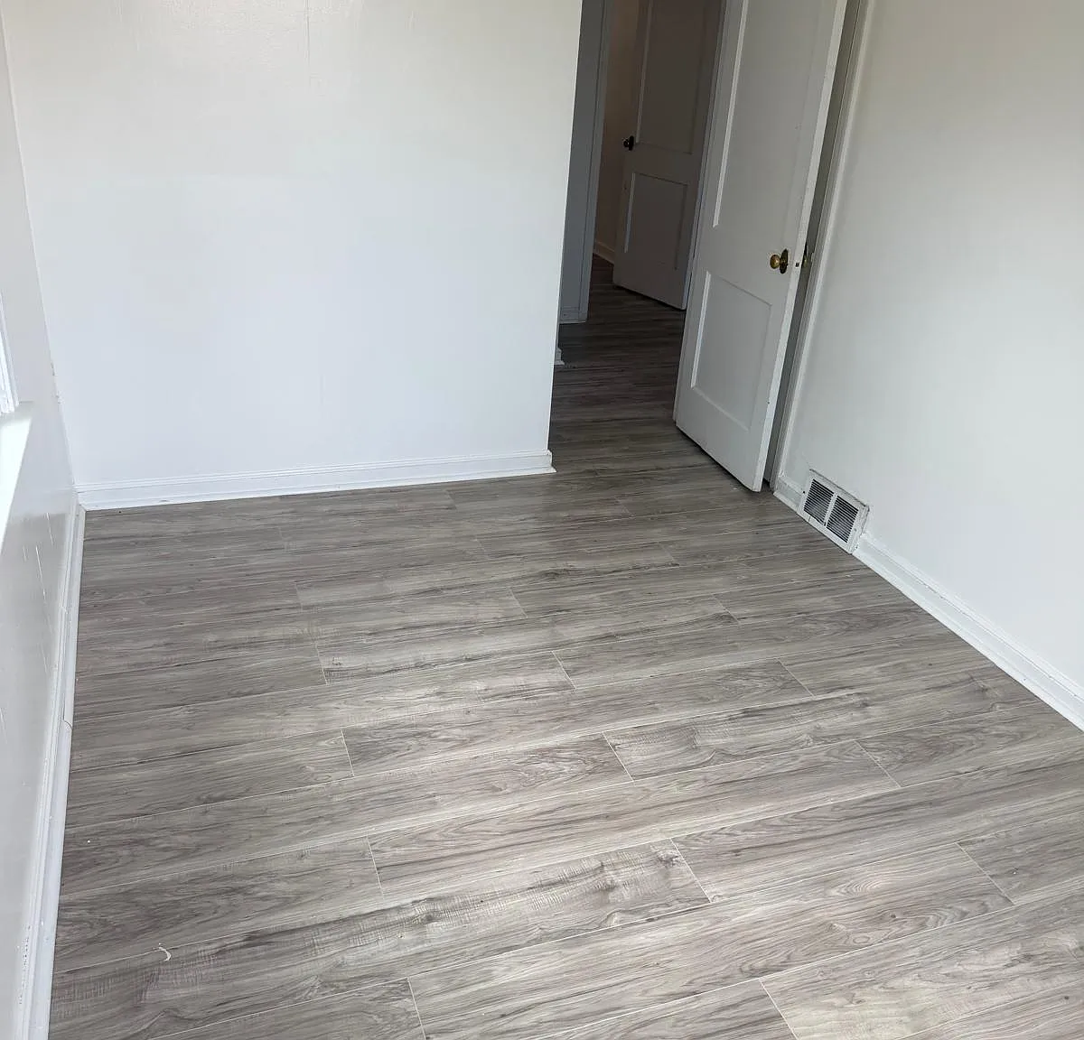 3 bed, 1152 sqft, $1,800 — Photo 3
