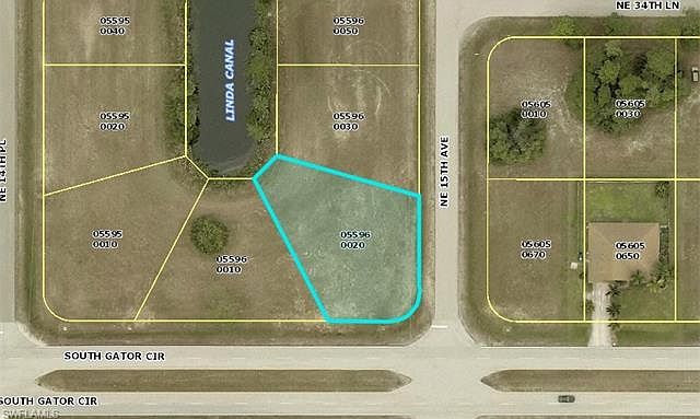 1st image of 1413 S Gator Cir