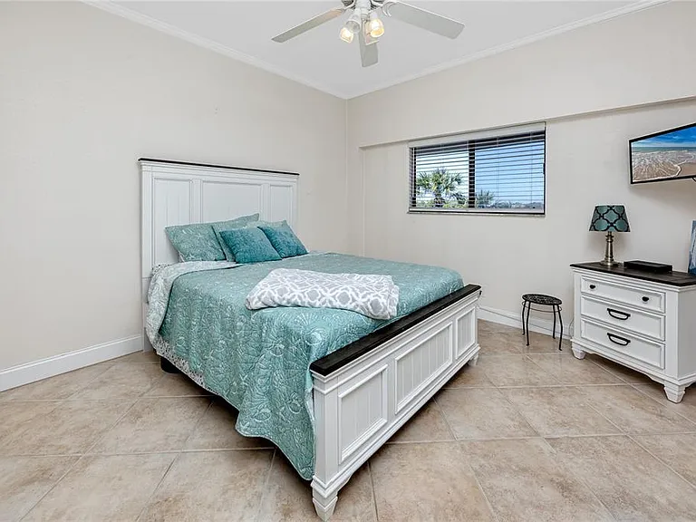 363 Pinellas Bayway S #48 — Photo 28