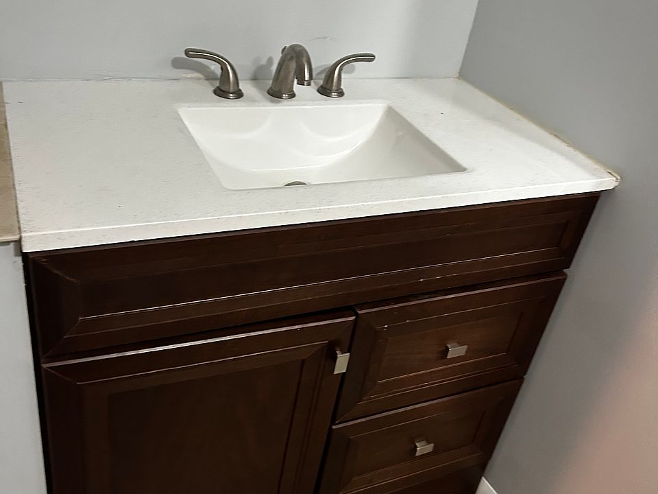 2nd image of 9427 S Ewing Ave #1