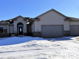 730 S Prairie Ave, Tea, SD 57064