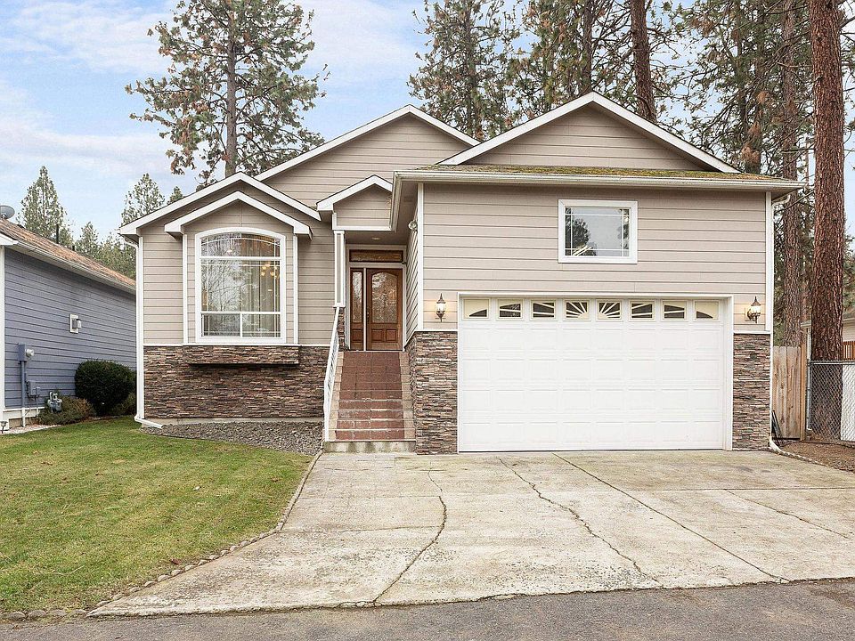 1st image of 6116 E 12th Ave