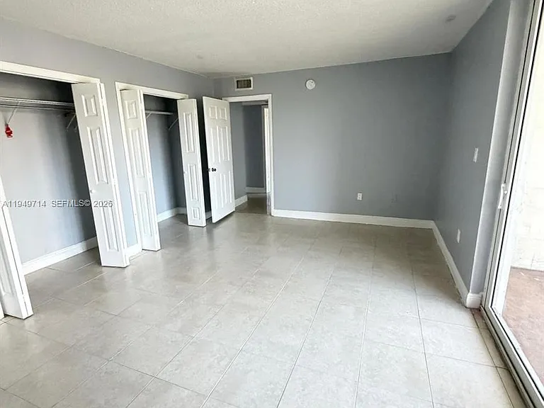 7010 NW 186th St #5-201 — Photo 4