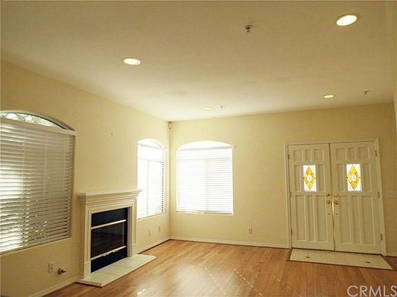2nd image of 305 San Marcos St Unit G