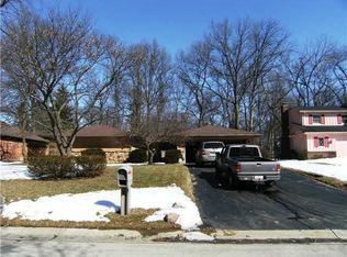 1657 Fallbrook Rd, Toledo, OH 43614