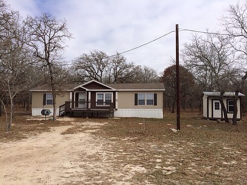 1st image of 134 Leaning Oaks Cir