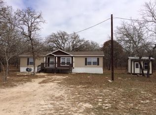 134 Leaning Oaks Cir, Seguin, TX 78155