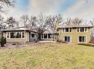 91 Brinker Rd, Barrington, IL 60010