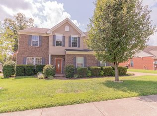 122 Fountain Brooke Dr, Hendersonville, TN 37075