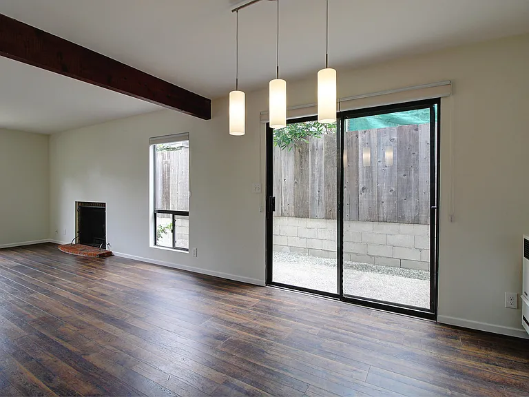 1624 Bath St #B — Photo 5