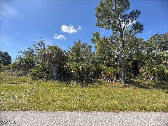 2nd image of 15541 Havana Cir