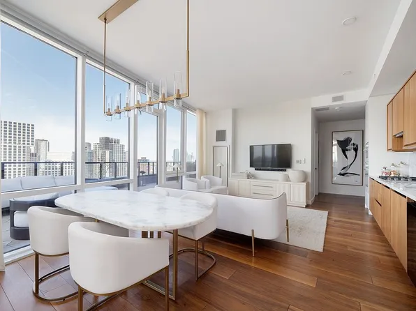21 India St APT 33B, Brooklyn, NY 11222