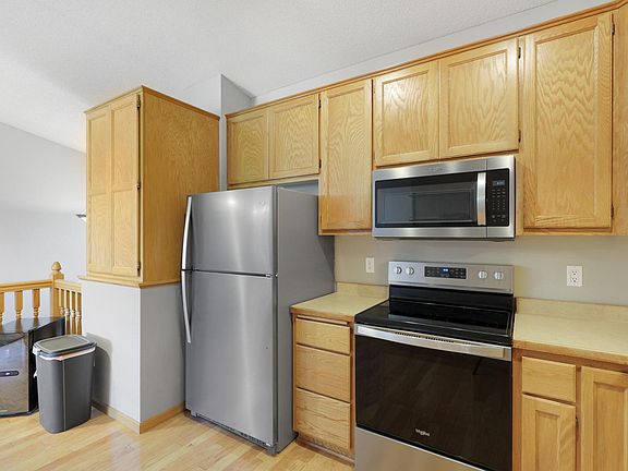5th image of 15657 82nd St NE