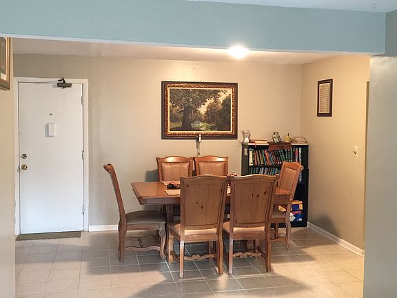 3rd image of 9588 N Terrace Pl #108H