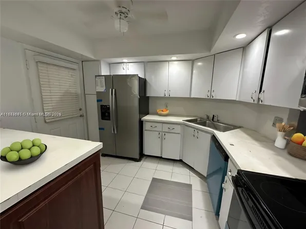 3280 Spanish Moss Ter APT 213, Fort Lauderdale, FL 33319