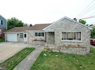 222 Pleasant St, Hanover, PA 17331