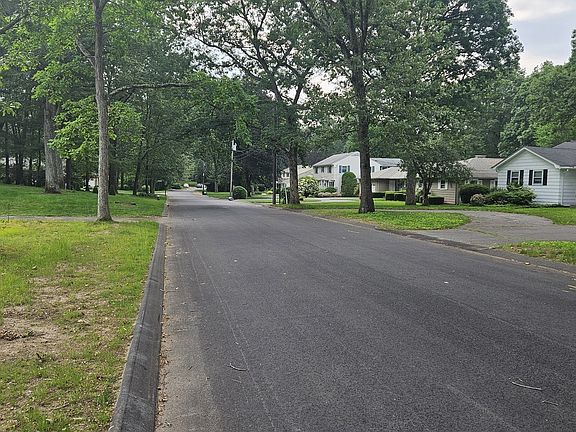 2nd image of 36 Terry Dr