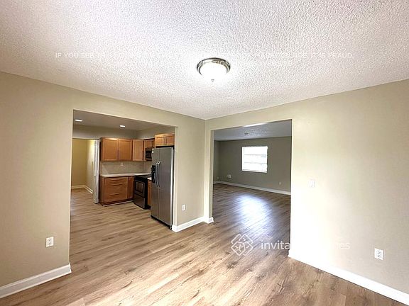 4th image of 3010 SW 97th Ct