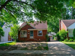 14031 Hart St, Oak Park, MI 48237