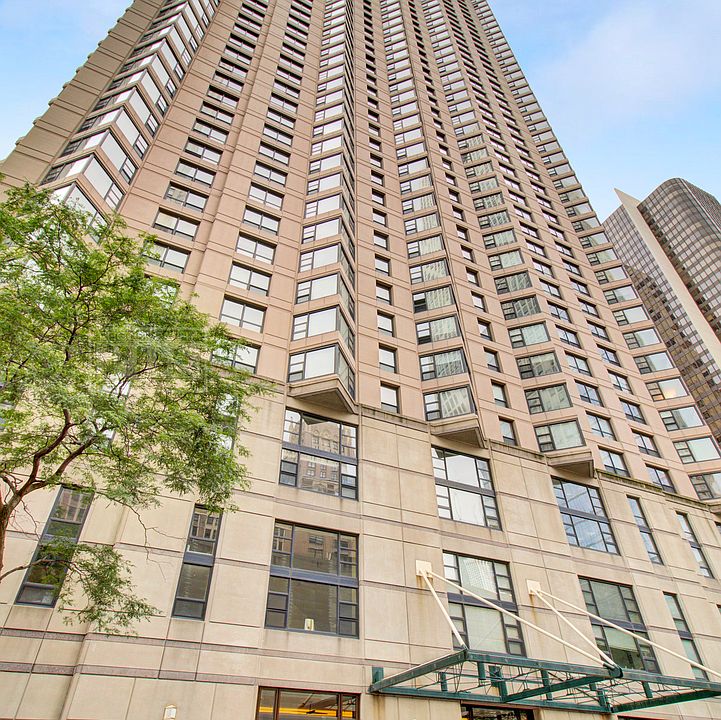 1st image of 401 E Ontario St APT 3105