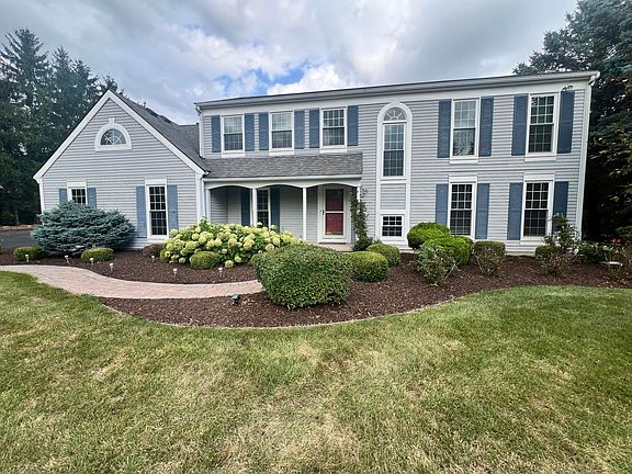 4th image of 6421 Hollowtree Ct