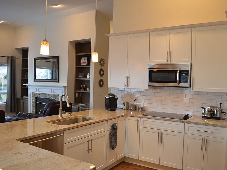 2832 Chambers Bay Dr — Photo 17