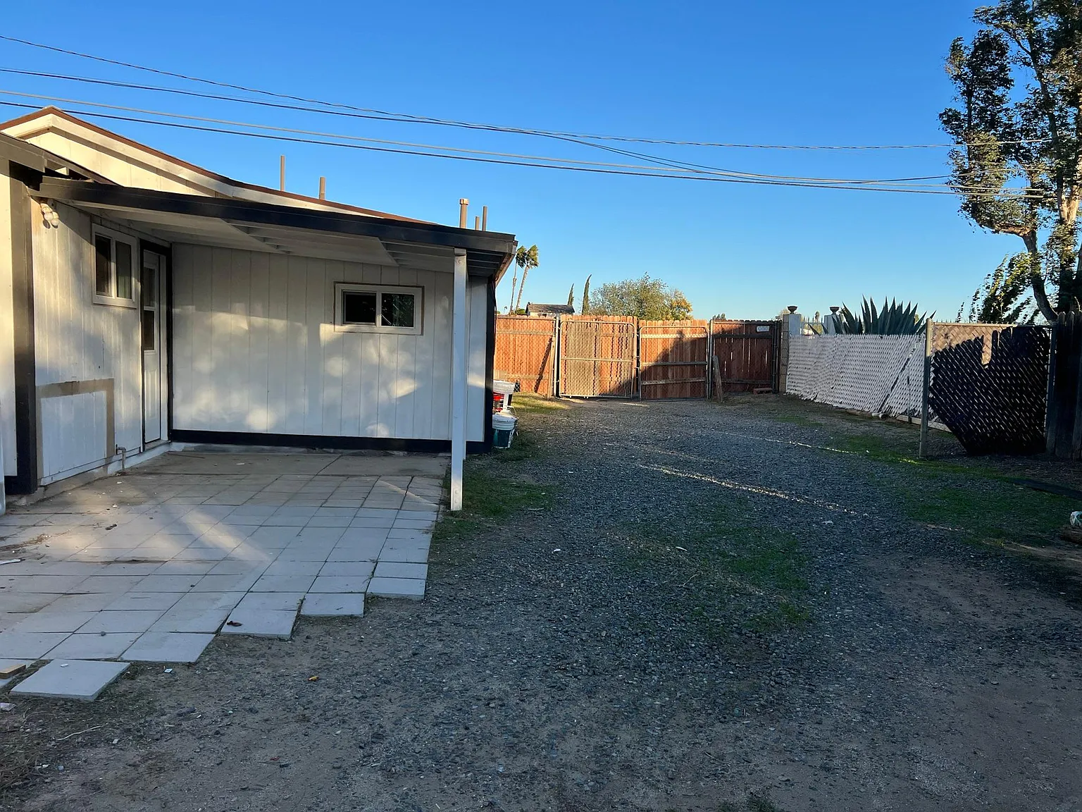 2 bed, 1.5 bath, 682 sqft, $2,500 — Photo 3
