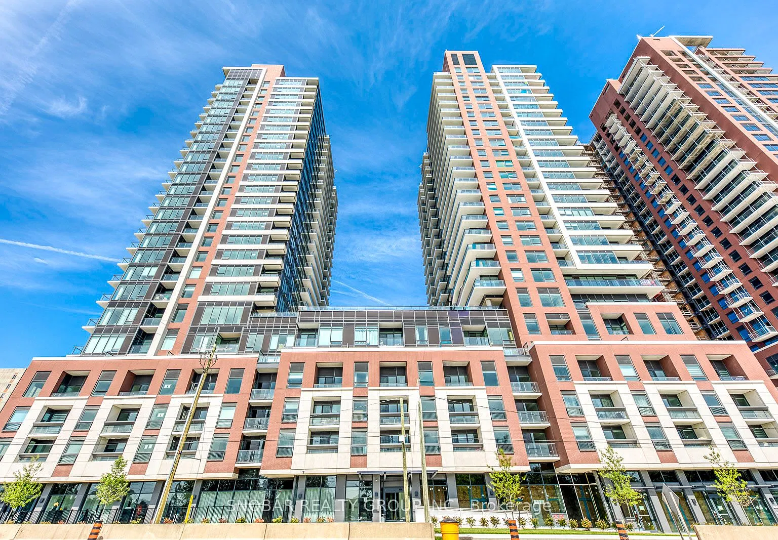 2 bed, $2,450 — Photo 1