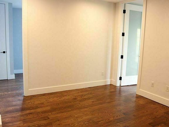 4th image of 681 Franklin Ave #4BB