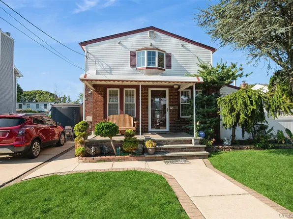378 Starke Avenue, East Meadow, NY 11554